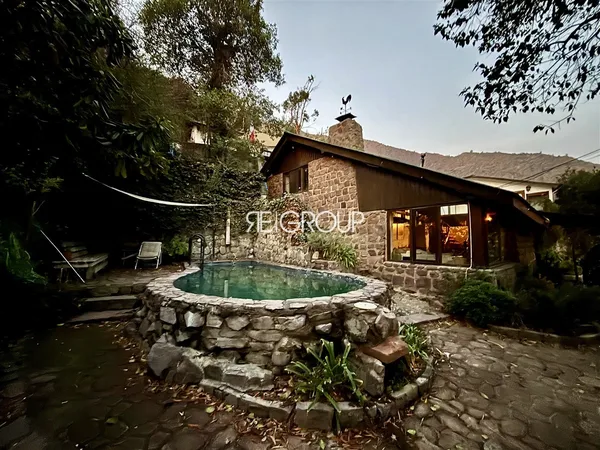 Casa en Pastor Fernandez con Camino San Alfonso, Lo Barnechea - Foto principal