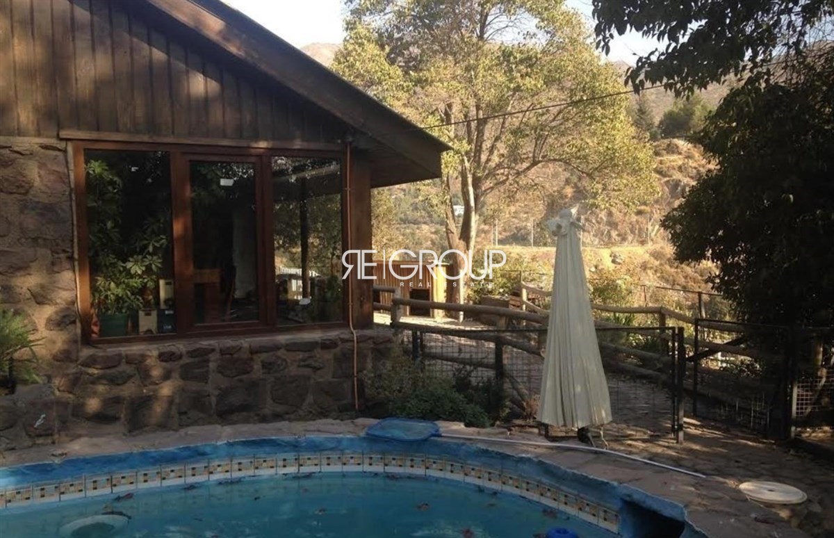 Casa en Pastor Fernandez con Camino San Alfonso, Lo Barnechea - Foto principal