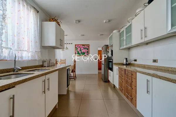 Casa en Carlos Silva Vildósola, La Reina - Foto principal