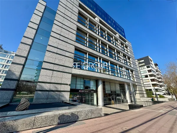 Oficina en Avenida Vitacura, Vitacura - Foto principal